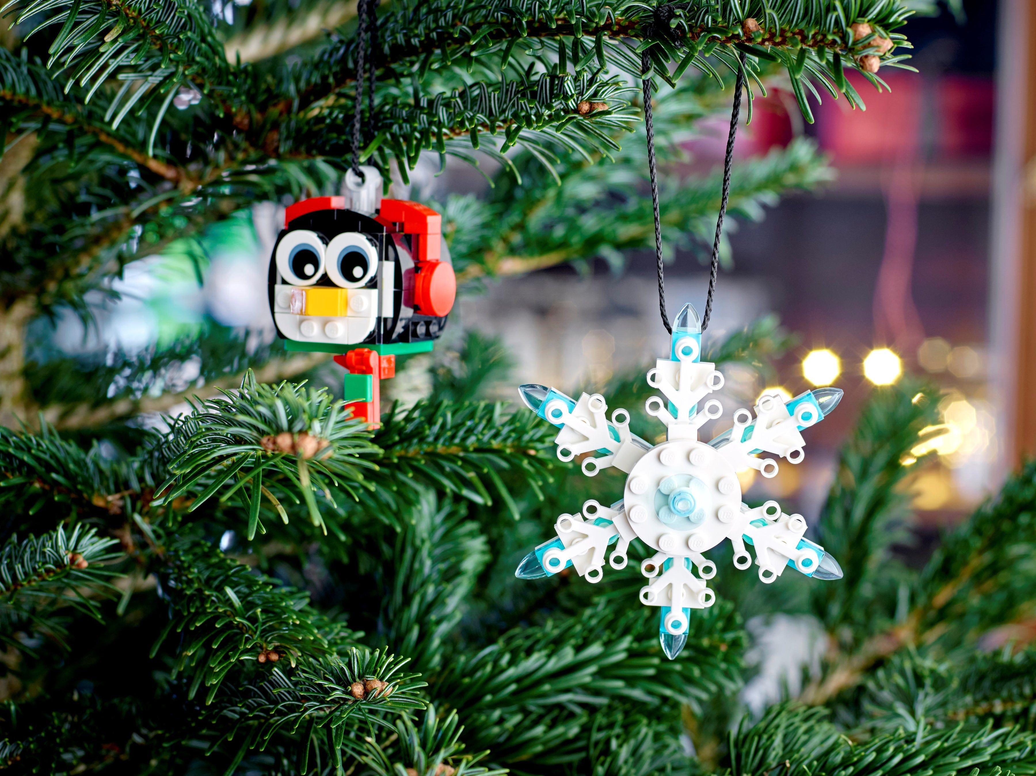 Penguin & Snowflake Christmas Ornament