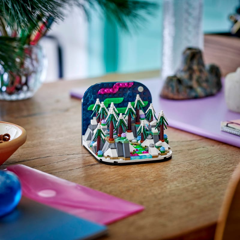 Northern Lights Diorama
