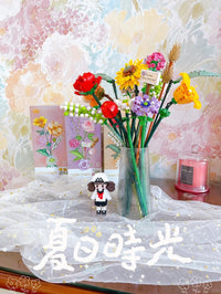 A Bloom That Never Fades Ⅲ(with Vase)